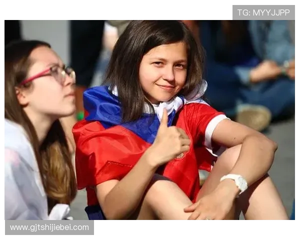 世界杯最惊艳的女球迷现场瞬间盘点她们的精彩瞬间成为焦点人物