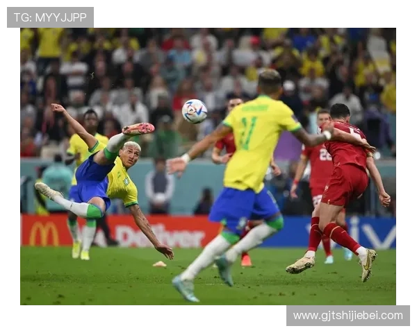 历届世界杯决赛比分记录大全：帮助足球迷回顾经典比赛的精彩瞬间与比分走势